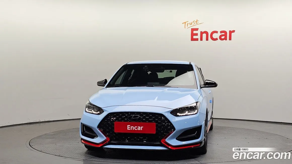 Hyundai Veloster — фото 2