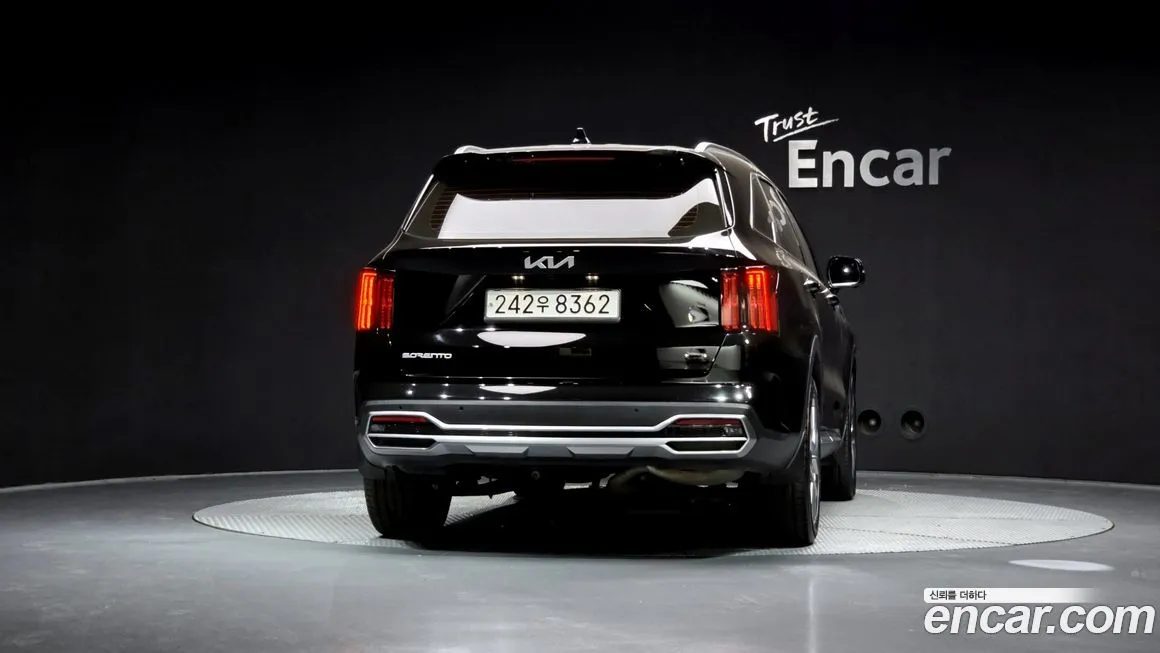 Kia Sorento — фото 4