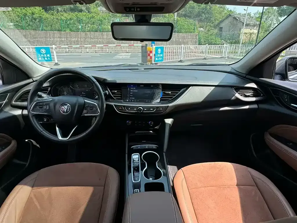 Buick Regal — фото 2