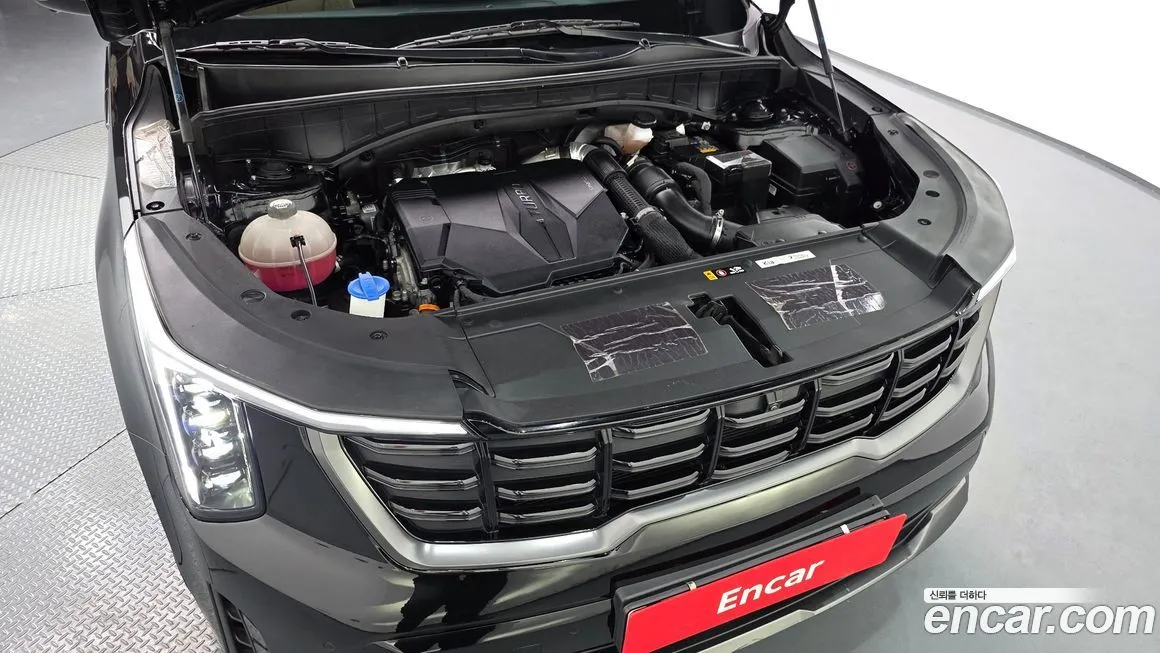 Kia Sorento — фото 10