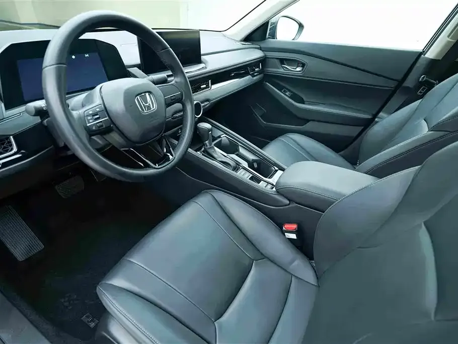 Honda Inspire — фото 9