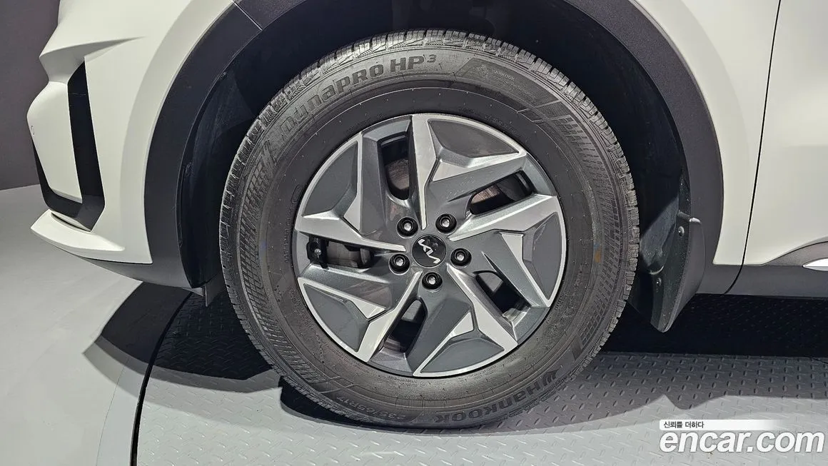 Kia Sorento — фото 10