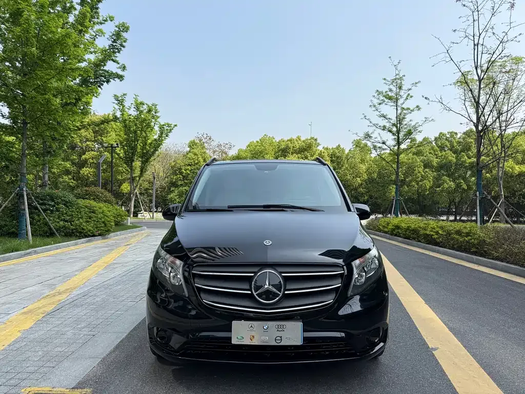 Mercedes-Benz Vito — фото 10