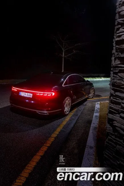 Audi A8 — фото 2