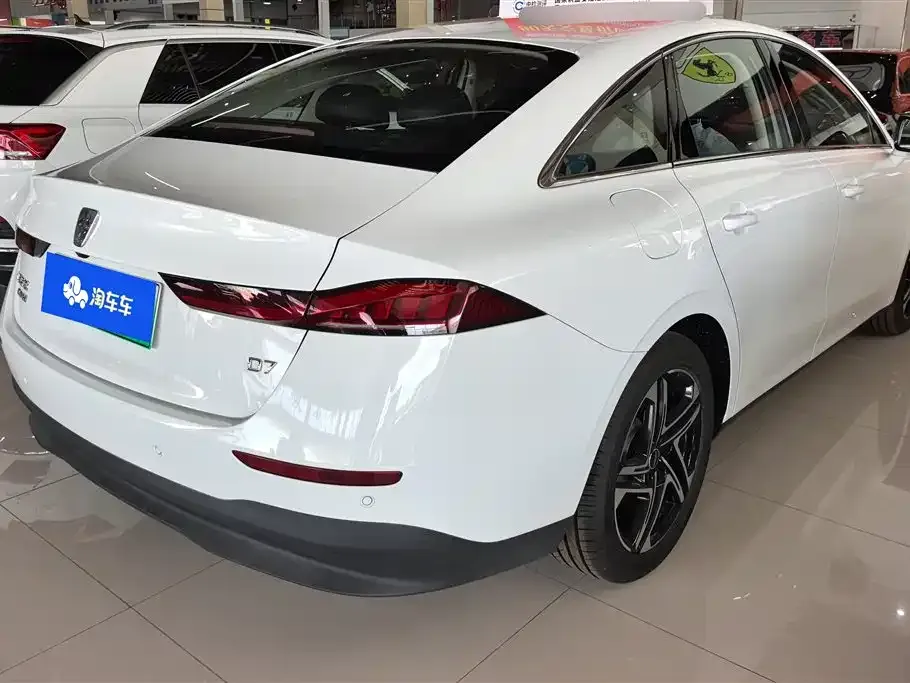 Roewe D7 — фото 8