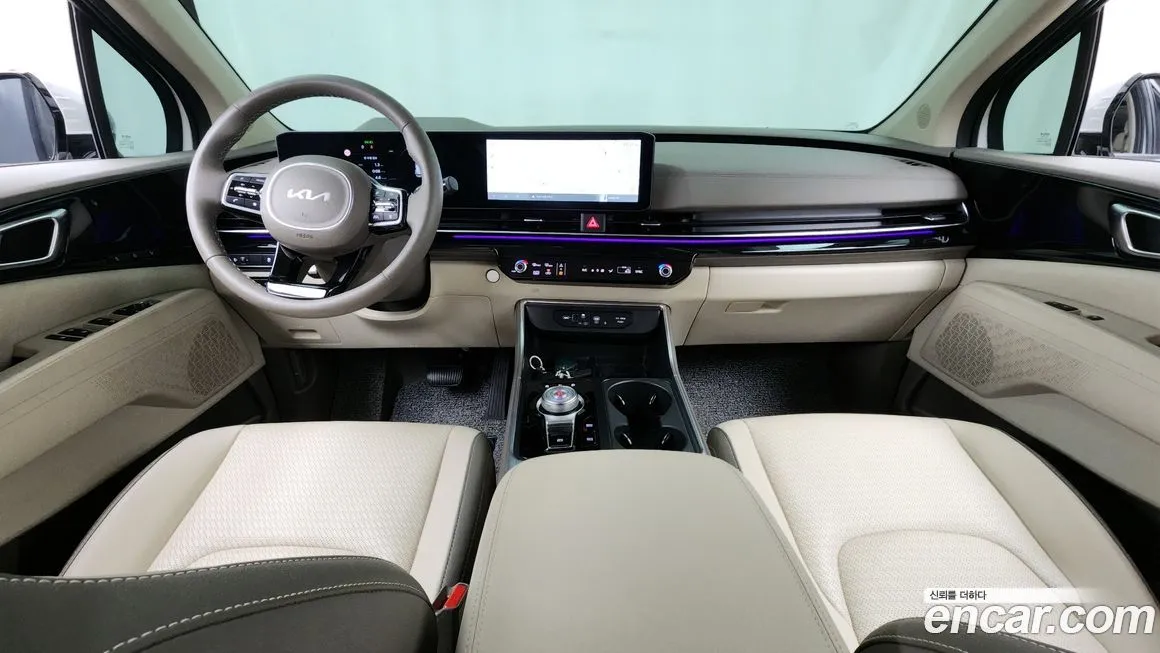 Kia Carnival — фото 9