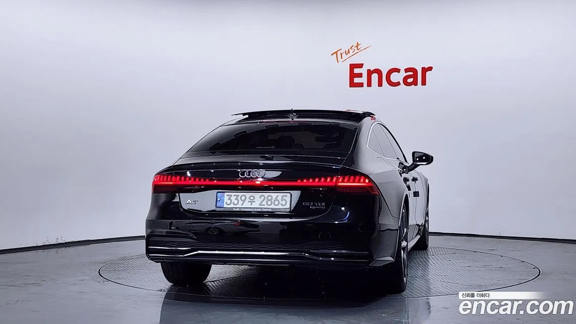 Audi A7 — фото 2