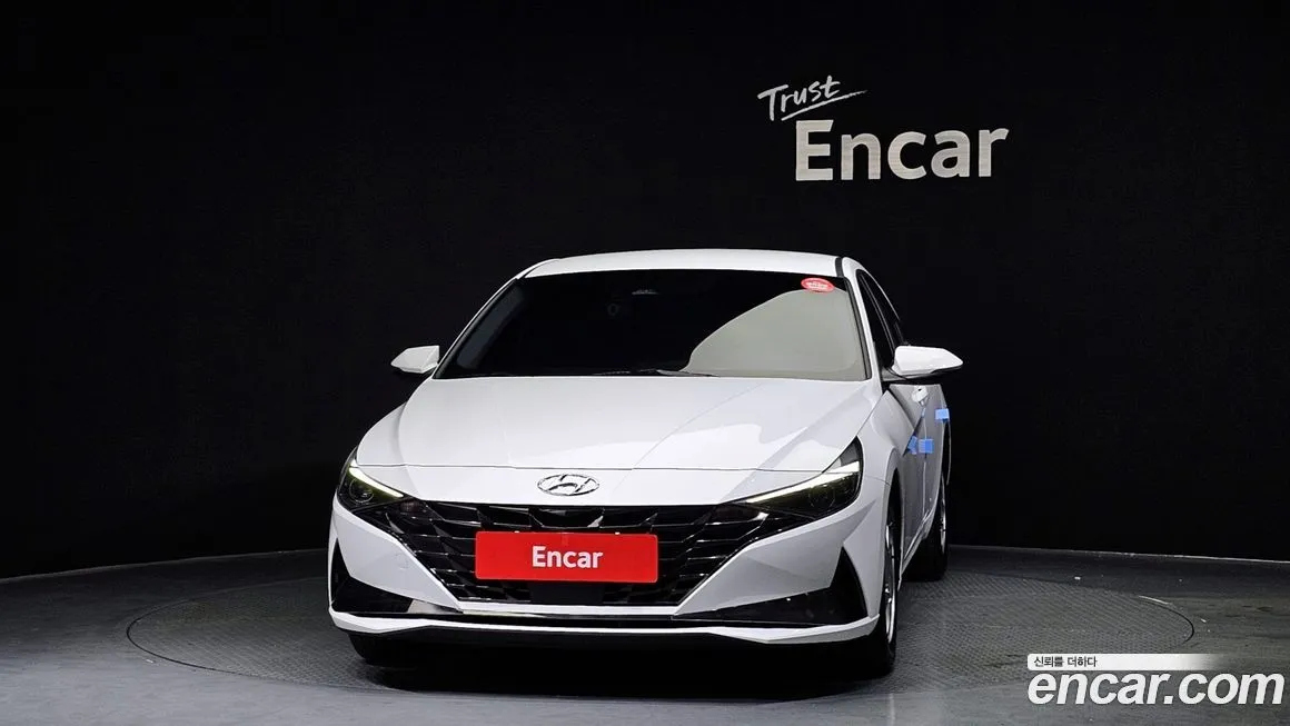 Hyundai AVANTE — фото 3
