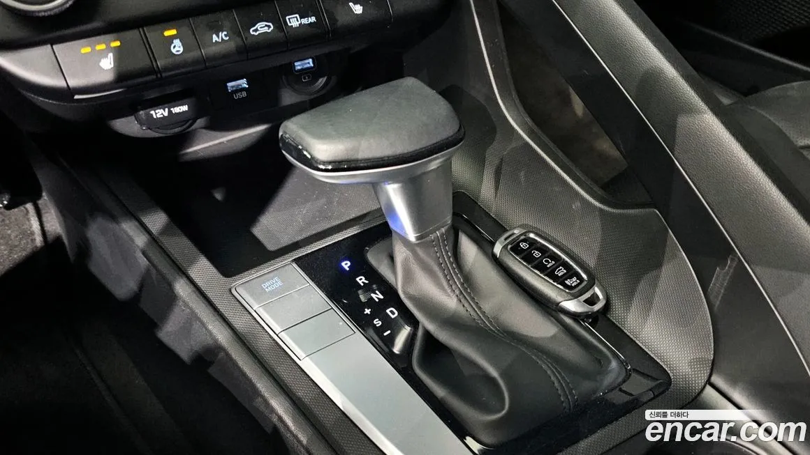 Hyundai AVANTE — фото 9