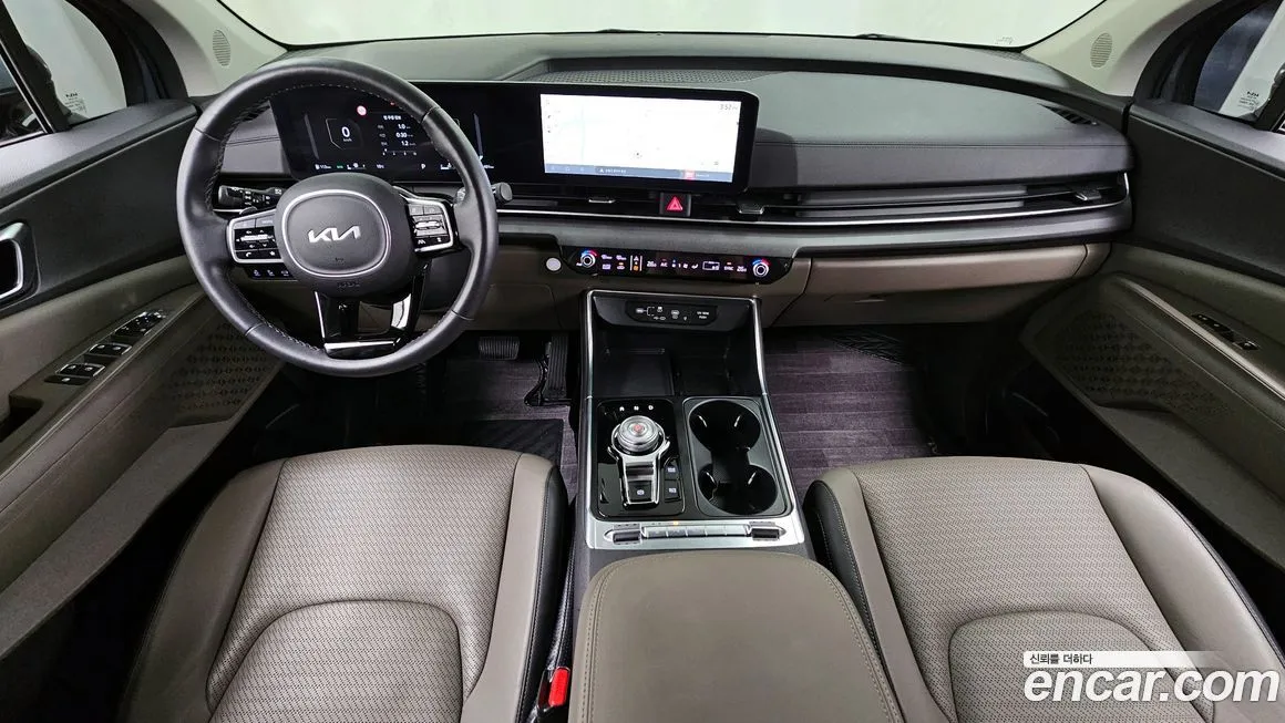 Kia Carnival — фото 5