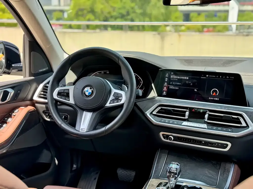 BMW X5 (Import) — фото 3