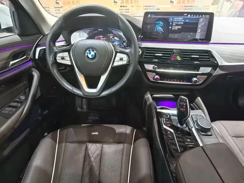 BMW 5 Series New Energy — фото 10