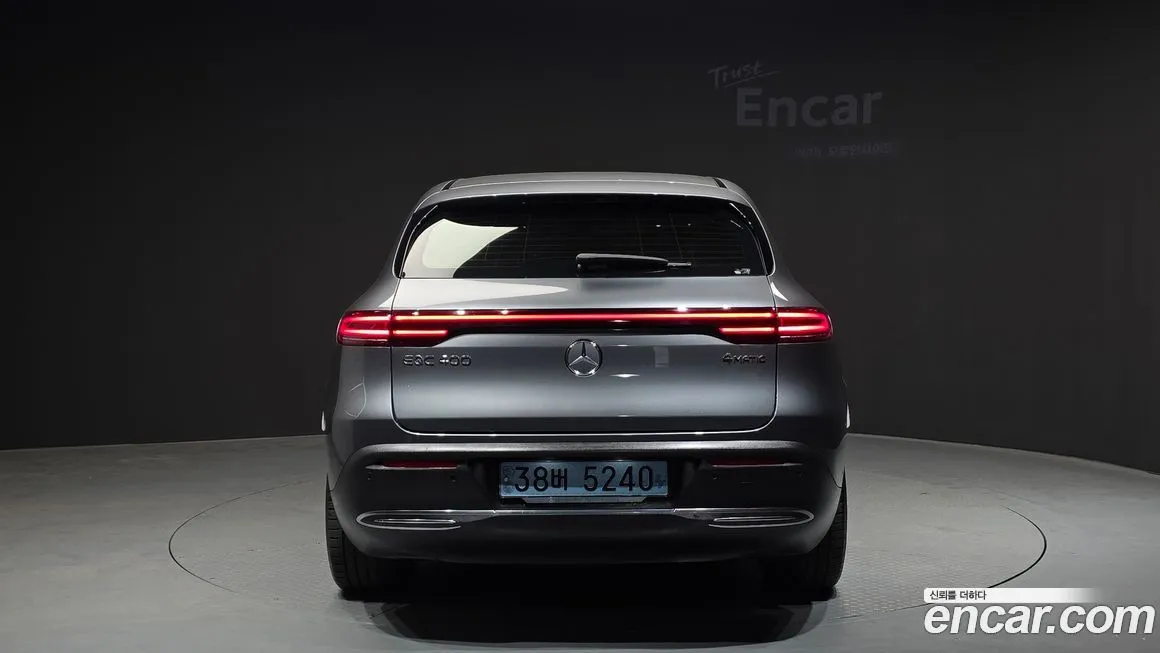 Mercedes-Benz EQC — фото 3