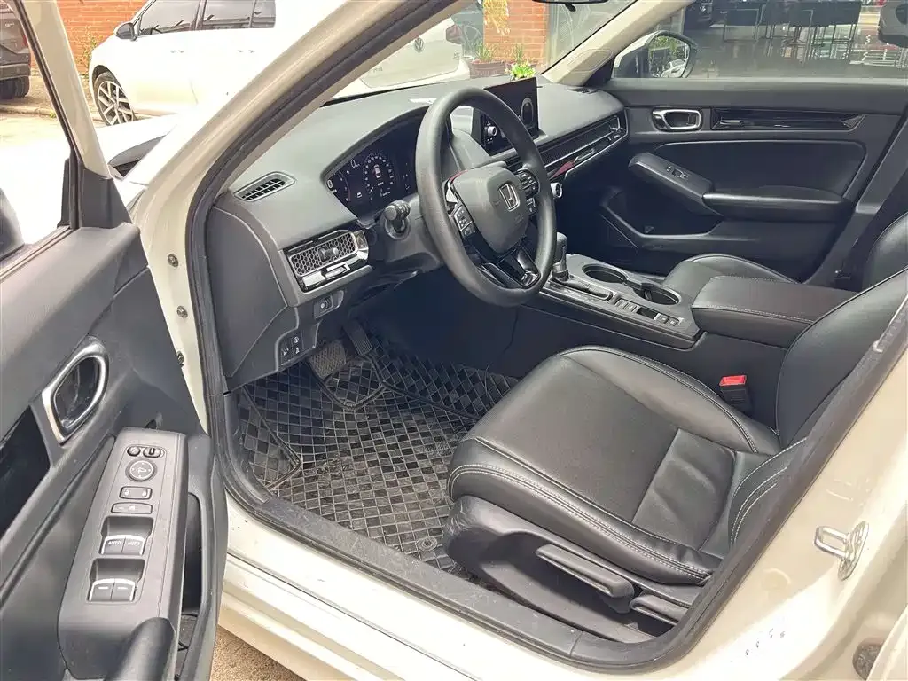 Honda Civic — фото 8
