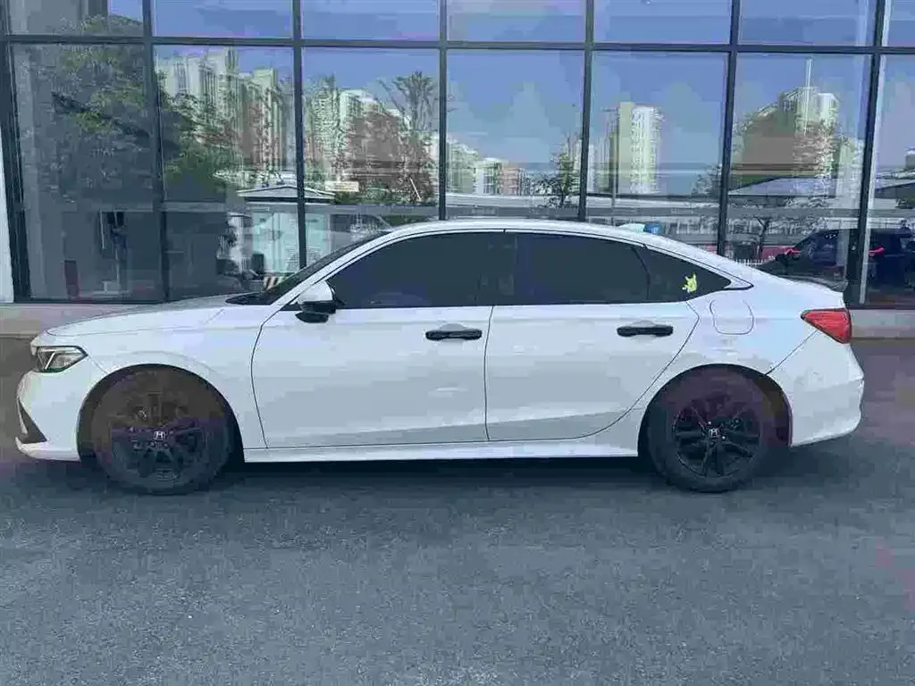 Honda Civic — фото 3