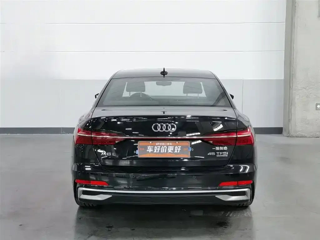 Audi A6L — фото 2