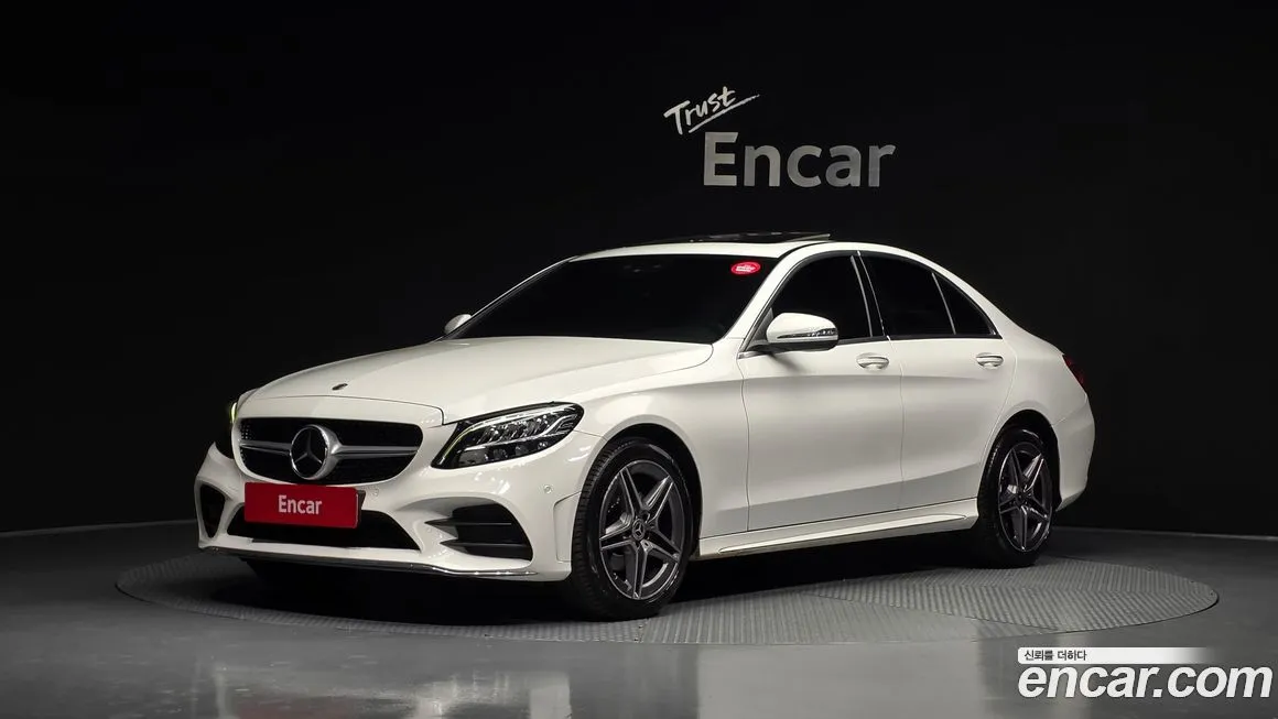 Mercedes-Benz C-Class — фото 1