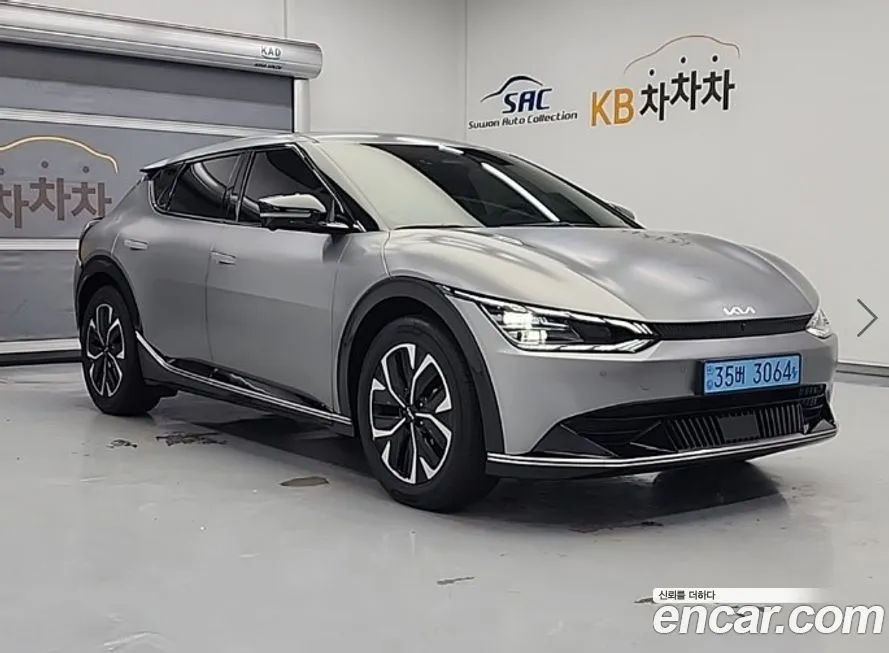 Kia EV6 — фото 1