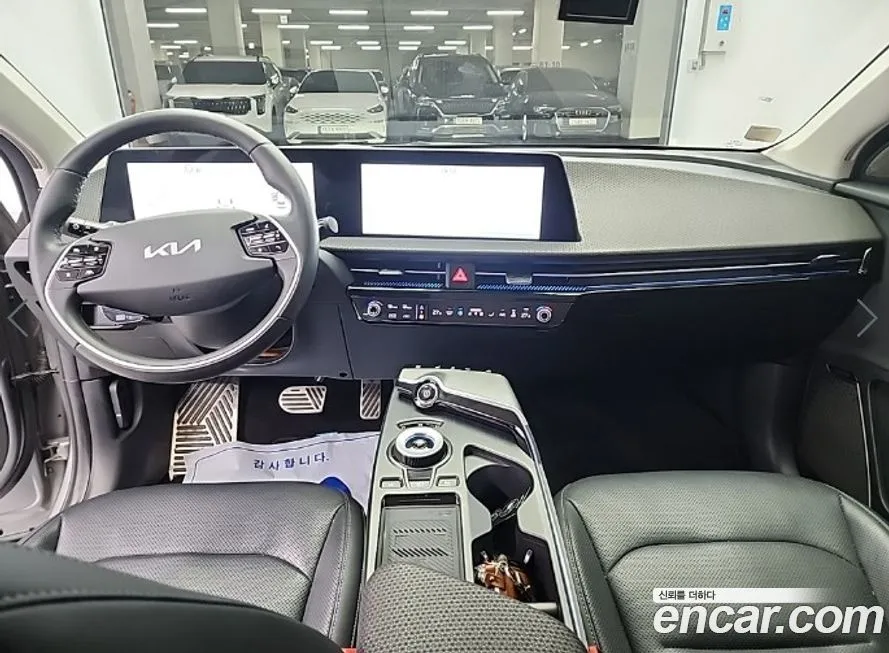 Kia EV6 — фото 6