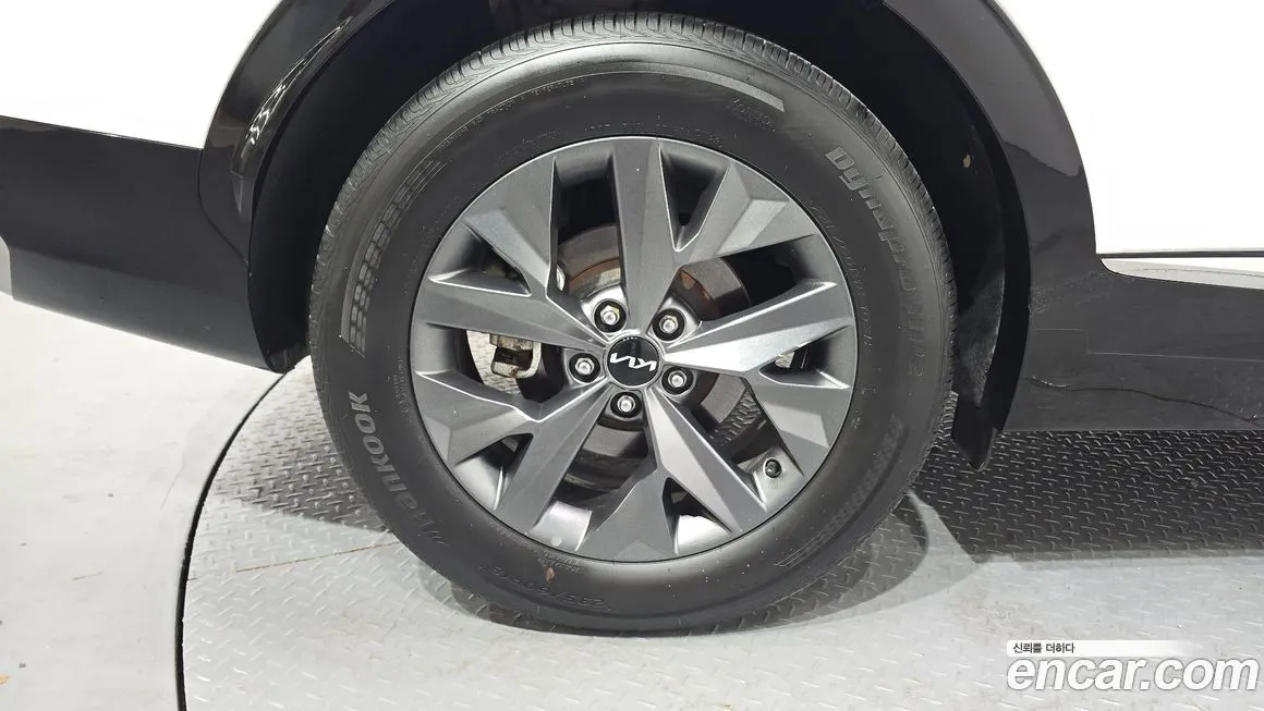 Kia Sportage — фото 6