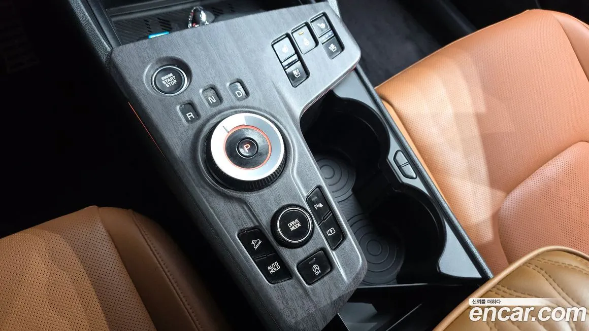 Kia Sportage — фото 8