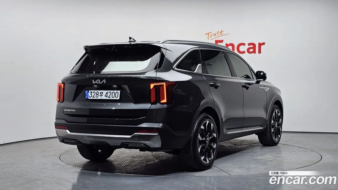 Kia Sorento — фото 4
