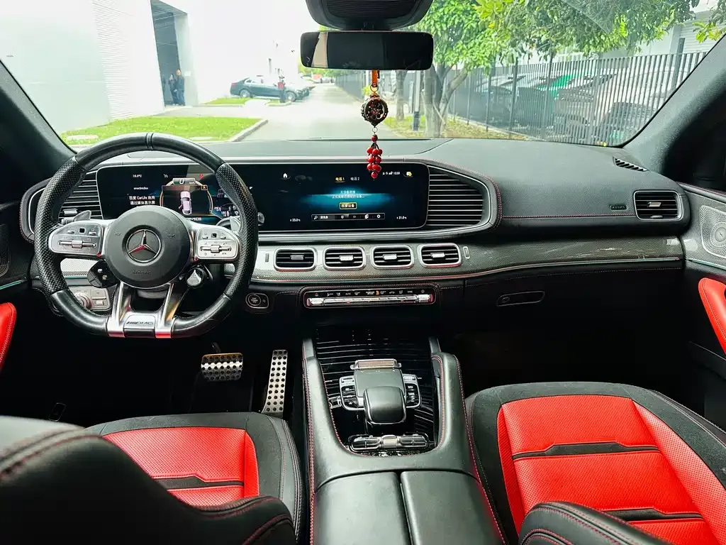 Mercedes-Benz GLE Coupe AMG — фото 10