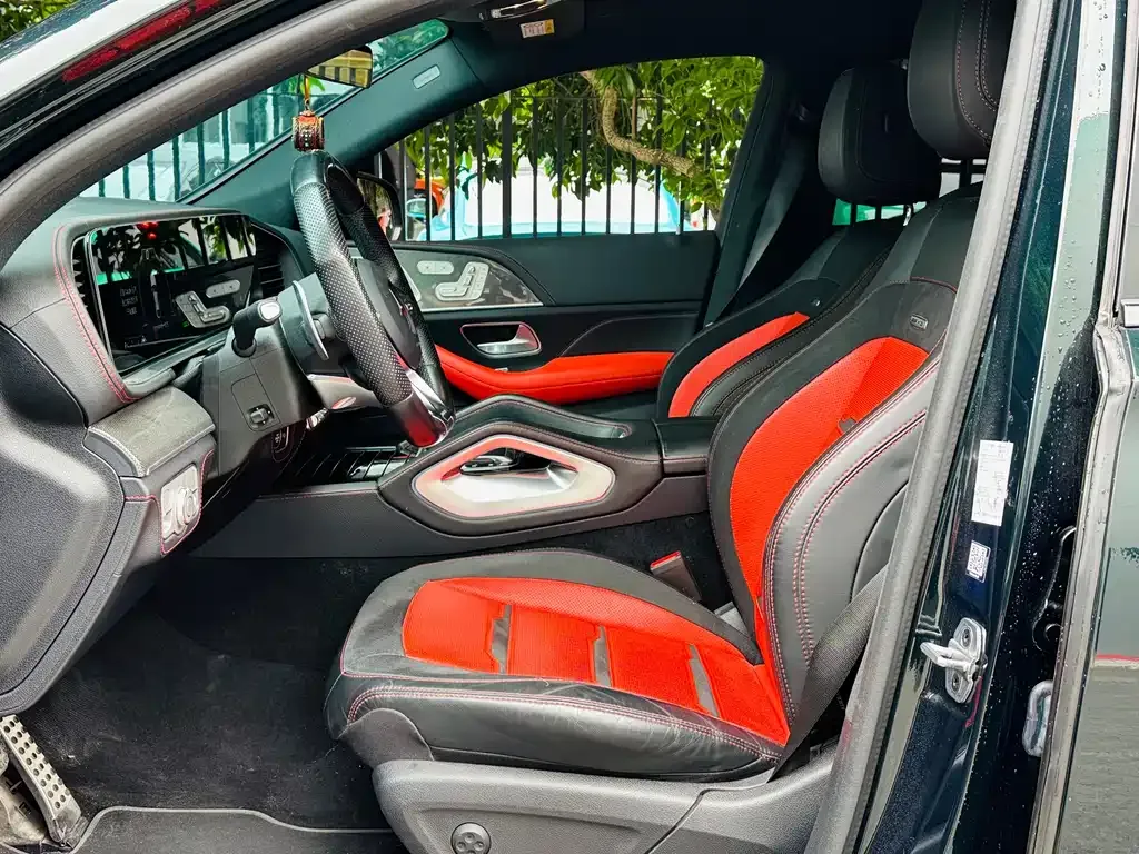 Mercedes-Benz GLE Coupe AMG — фото 9