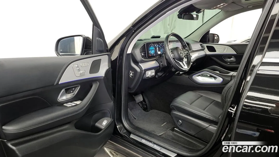 Mercedes-Benz GLE-Class — фото 4