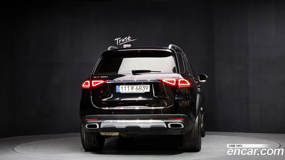 Mercedes-Benz GLE-Class — фото 8