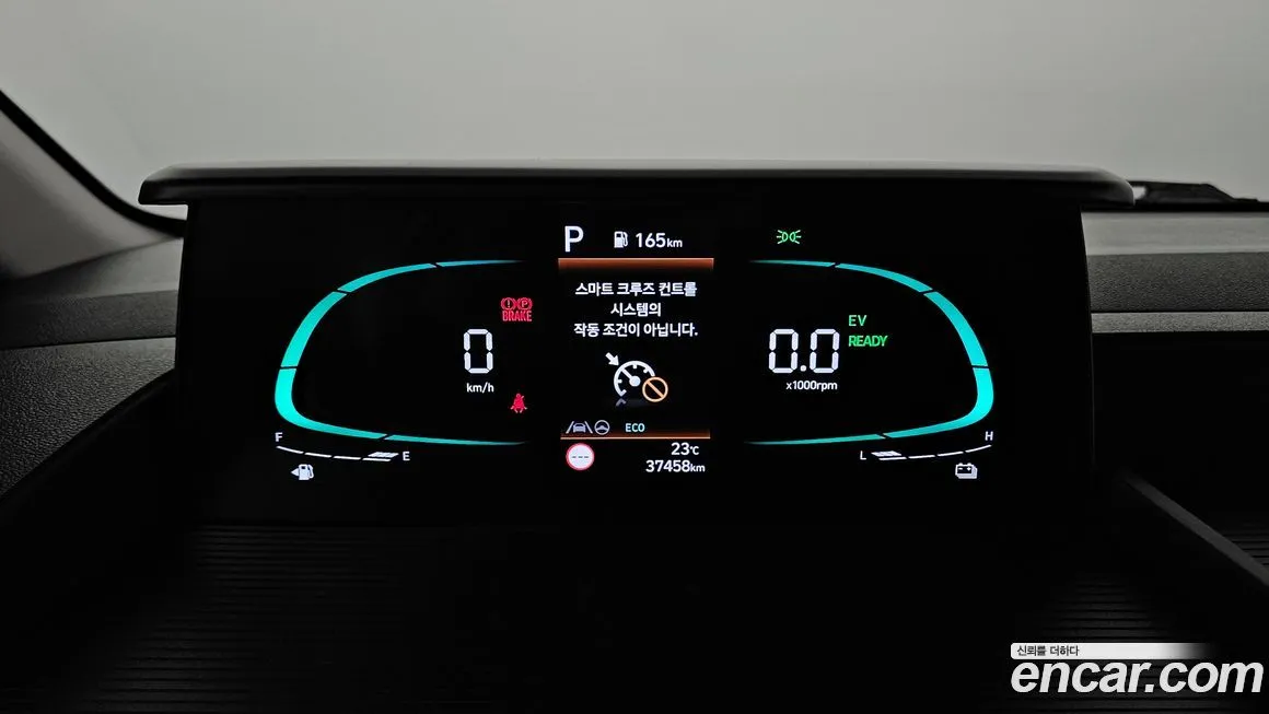 Hyundai Staria — фото 3