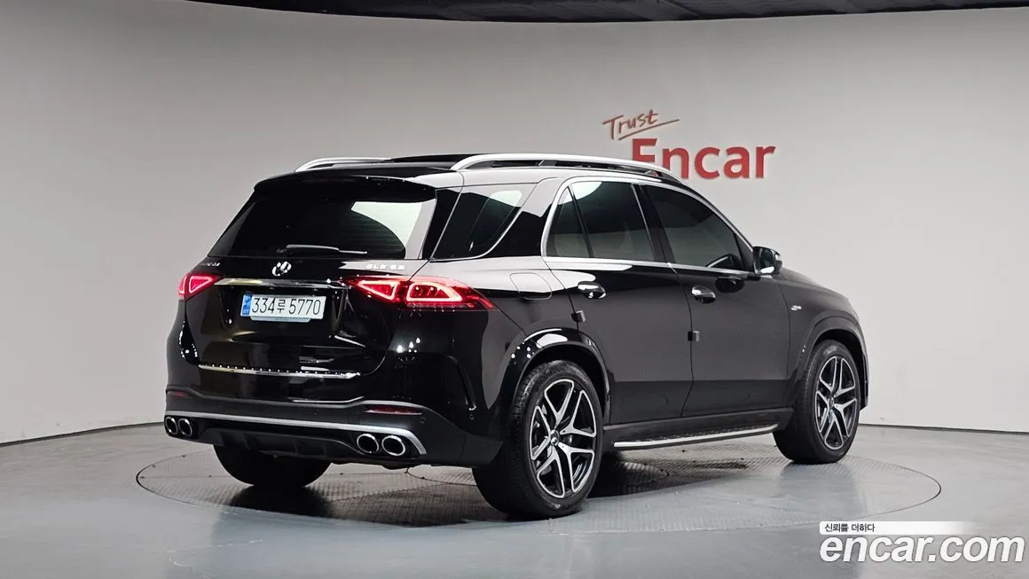 Mercedes-Benz GLE-Class — фото 6