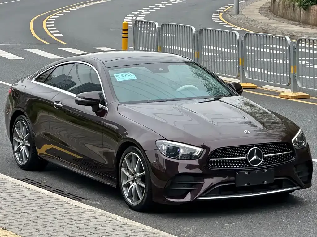 Mercedes-Benz E-Class (Import) — фото 6