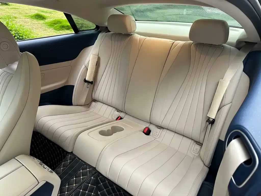 Mercedes-Benz E-Class (Import) — фото 2