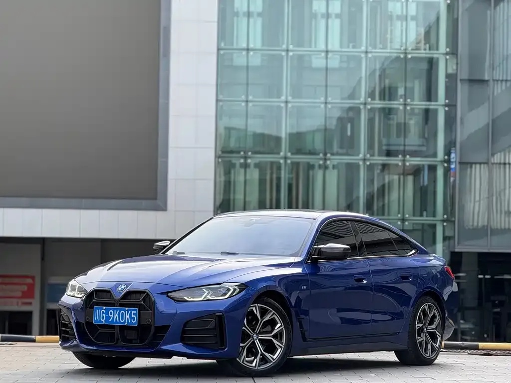 BMW 4 Series — фото 1