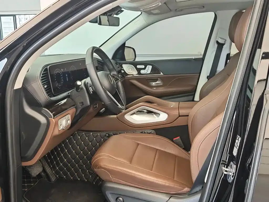 Mercedes-Benz GLE — фото 9