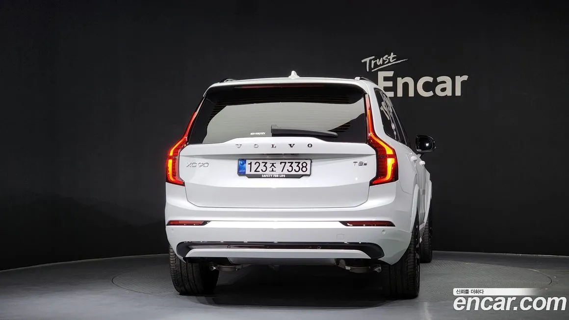 Volvo XC90 — фото 2