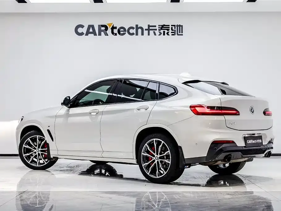 BMW X4 — фото 8