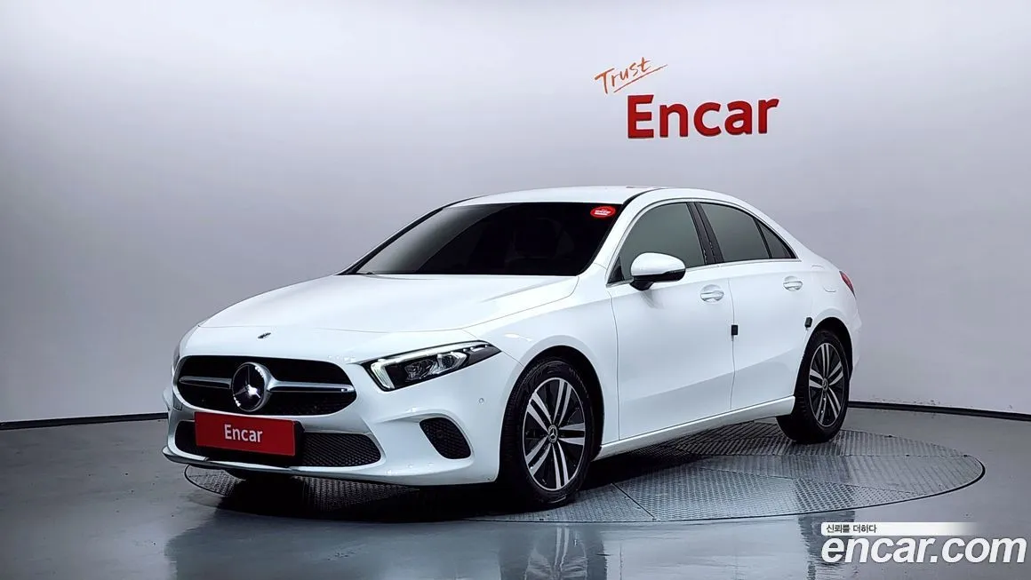Mercedes-Benz A-Class — фото 1