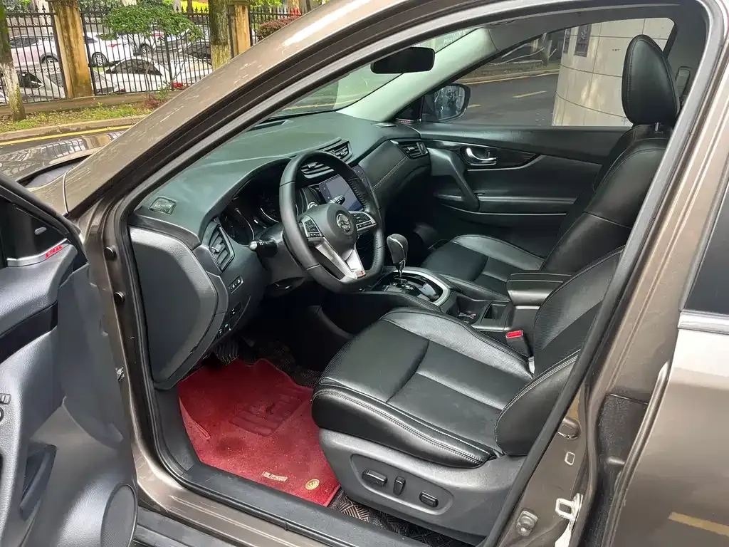 Nissan X-Trail — фото 2