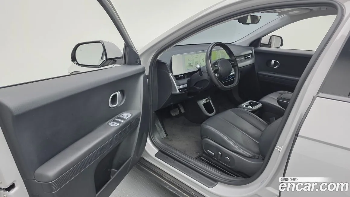 Hyundai Ioniq5 — фото 2
