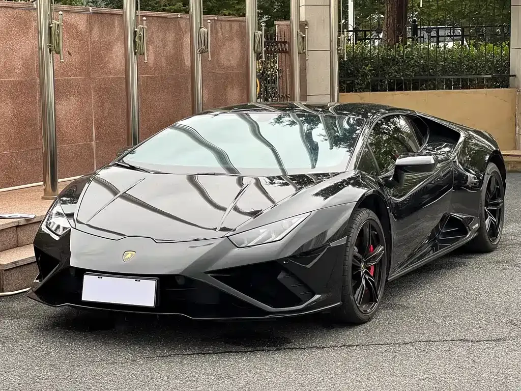 Lamborghini Huracan — фото 1