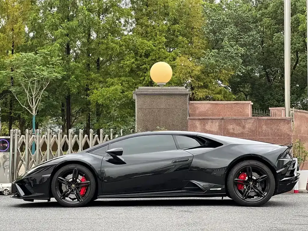 Lamborghini Huracan — фото 8