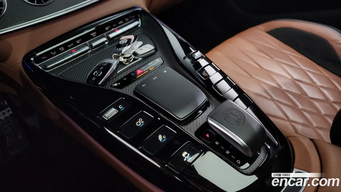 Mercedes-Benz AMG GT — фото 7