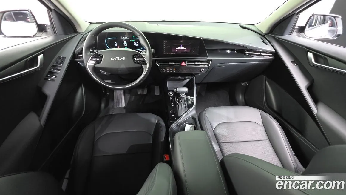 Kia Niro — фото 3