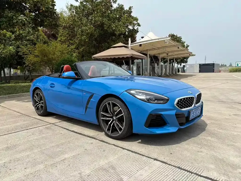 BMW Z4 — фото 1