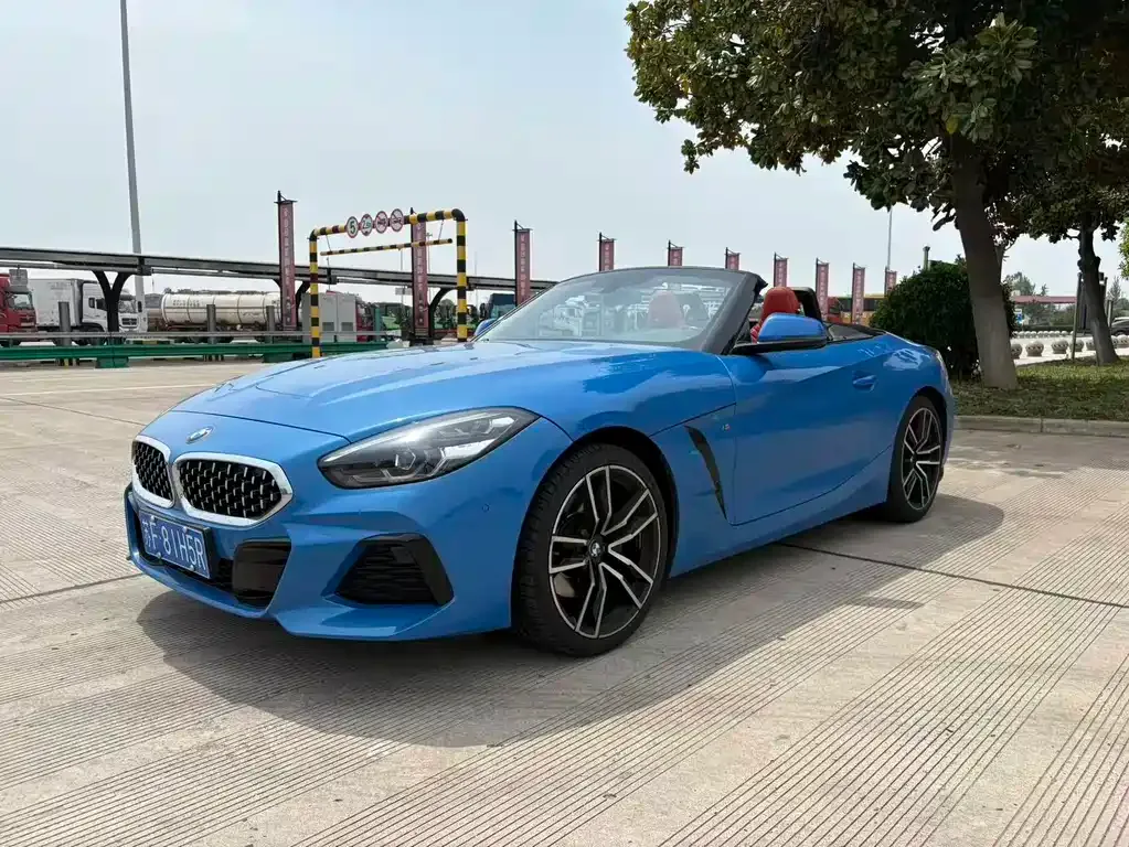 BMW Z4 — фото 7