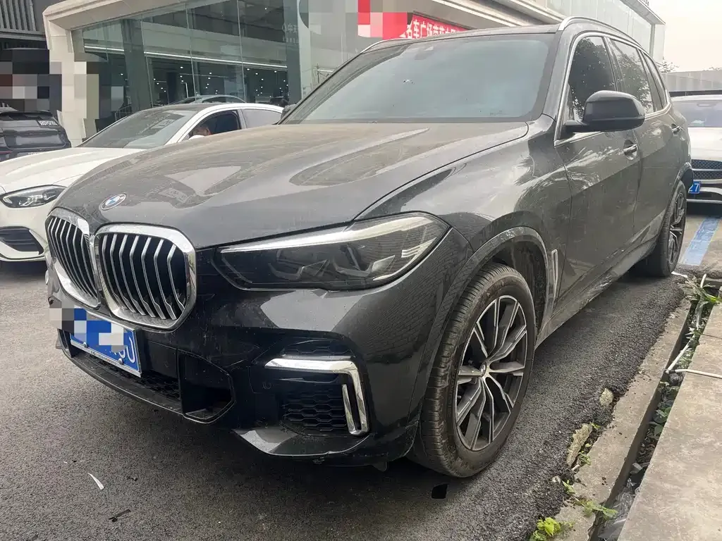 BMW X5 — фото 1