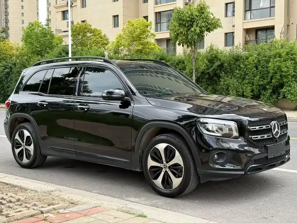 Mercedes-Benz GLB — фото 5