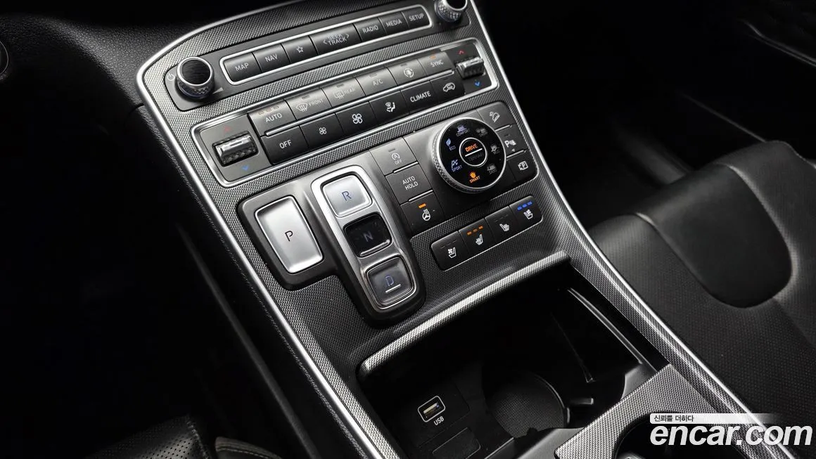 Hyundai Santafe — фото 9